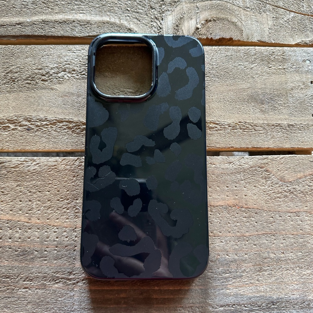 iPhone 14 Pro Max black leopard phone case